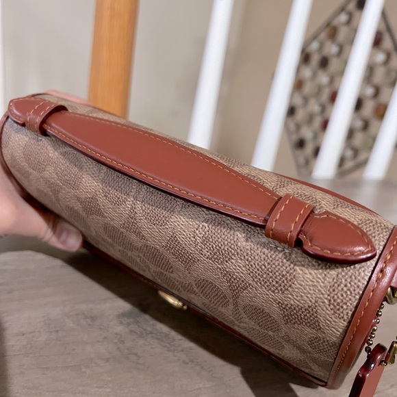 ❌SOLD❌Coach Brown Signature Canvas Bag - Picture 7 of 14